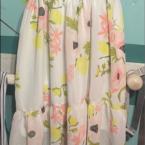 Sz Meg pink floral dress - Picture 2 of 2